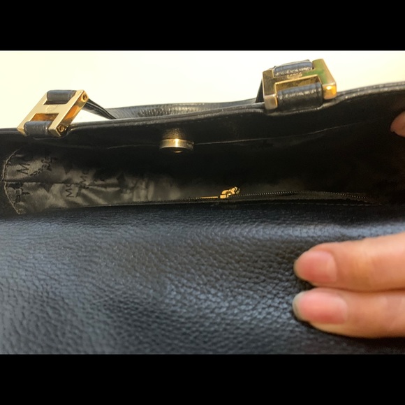 VINTAGE MCM BLACK LEATHER Handbag - Picture 4 of 6
